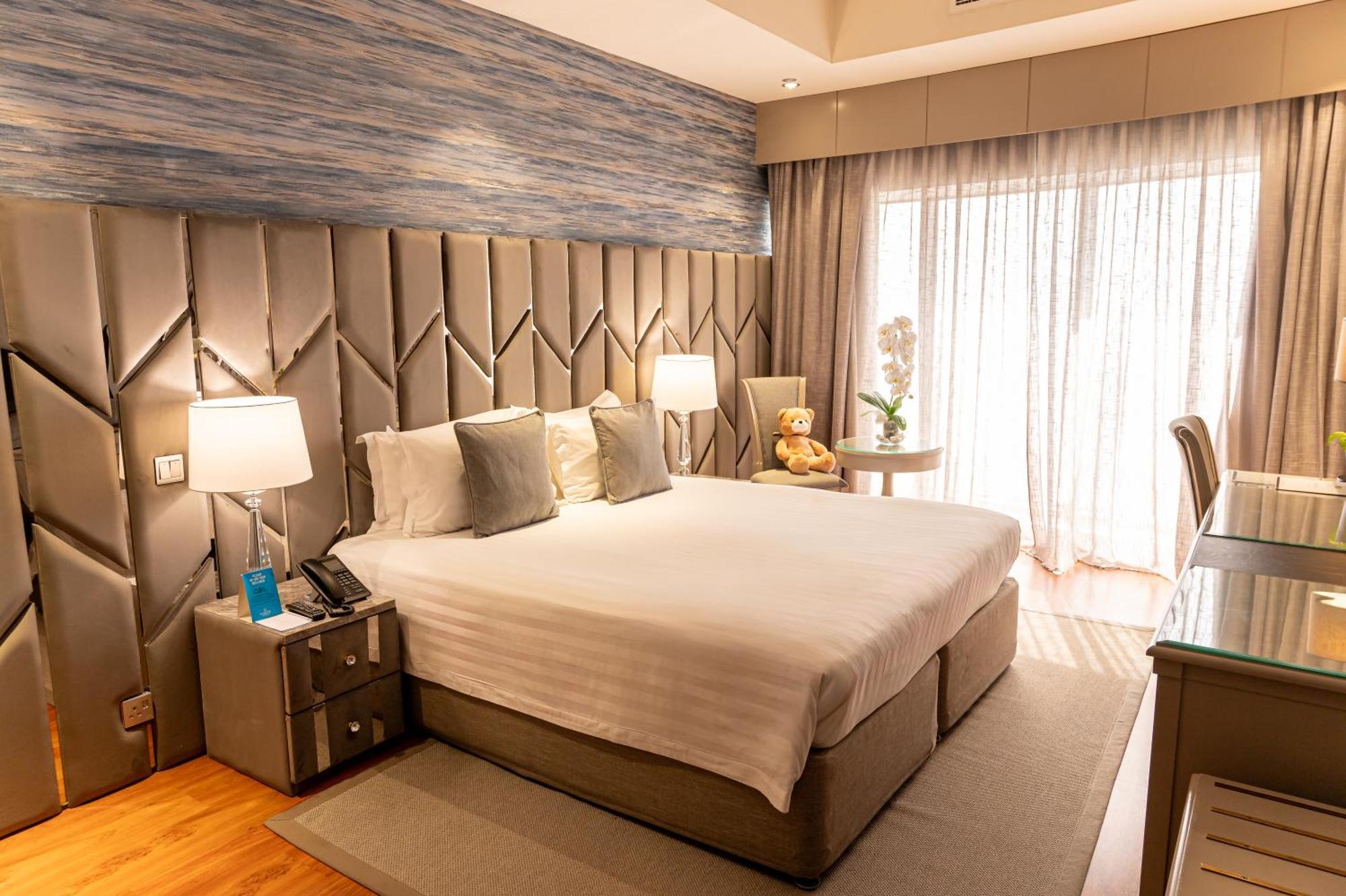 Hotel Majestic Retreat