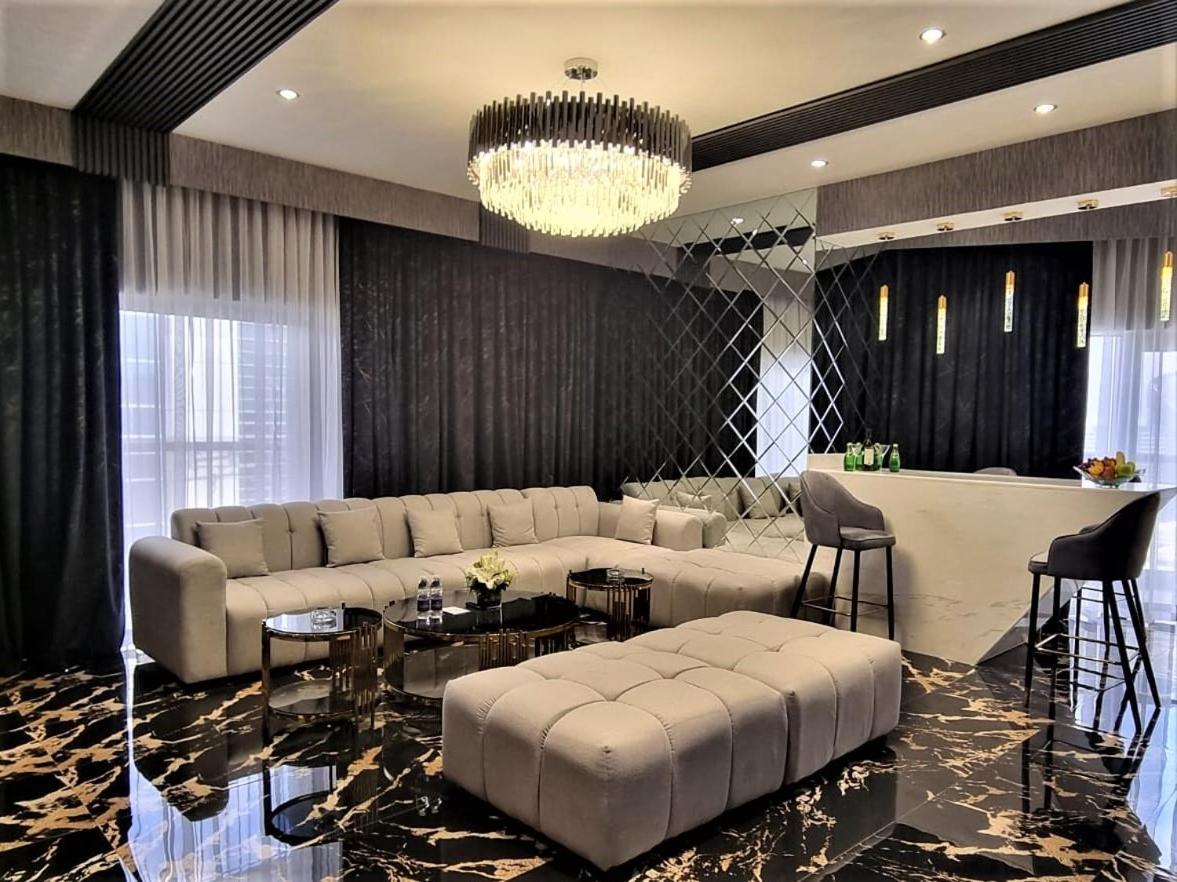 होटल Majestic Retreat Dubai