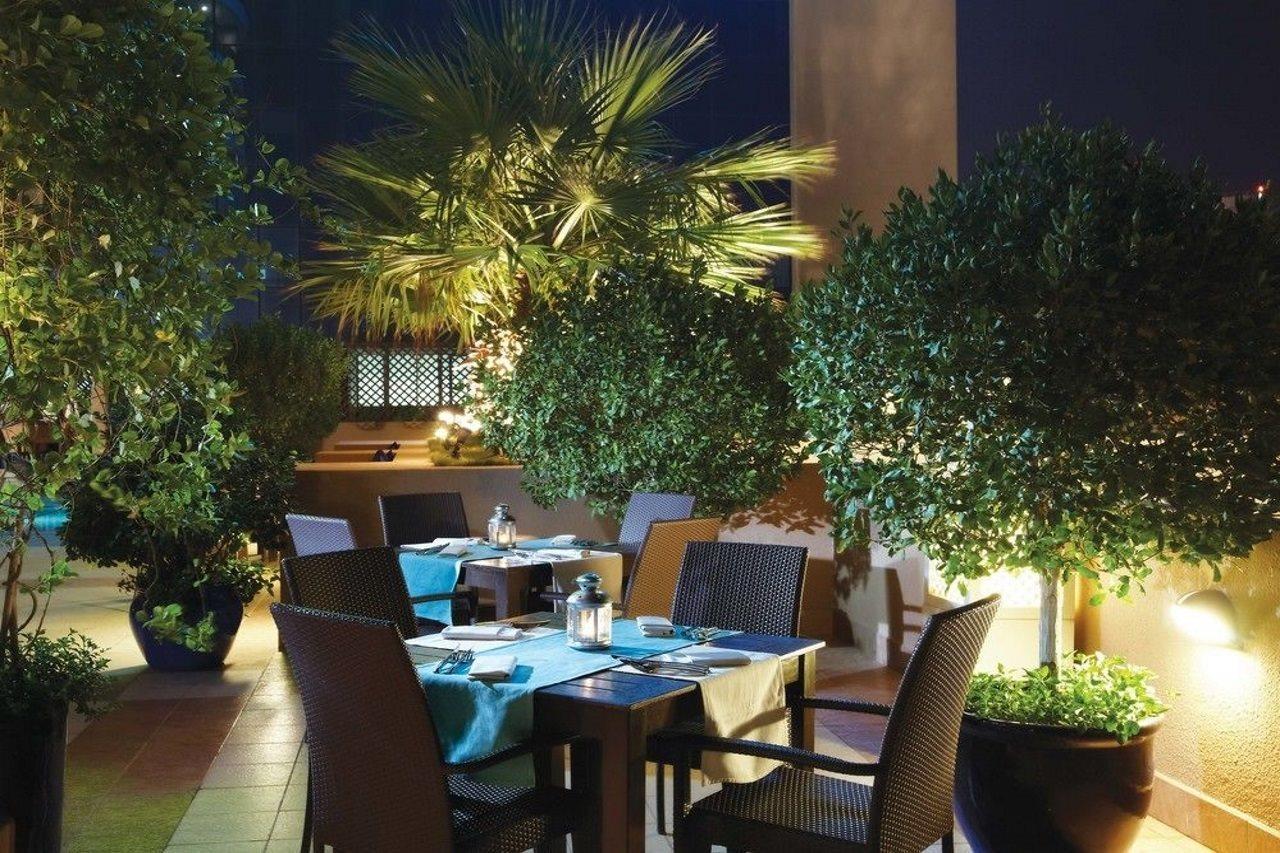 होटल Majestic Retreat Dubai