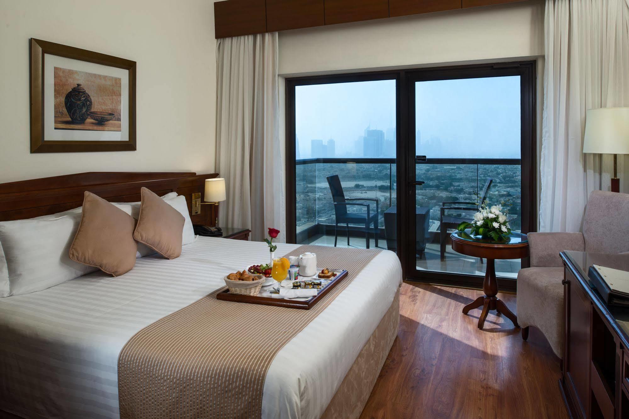 Majestic Retreat होटल 4*