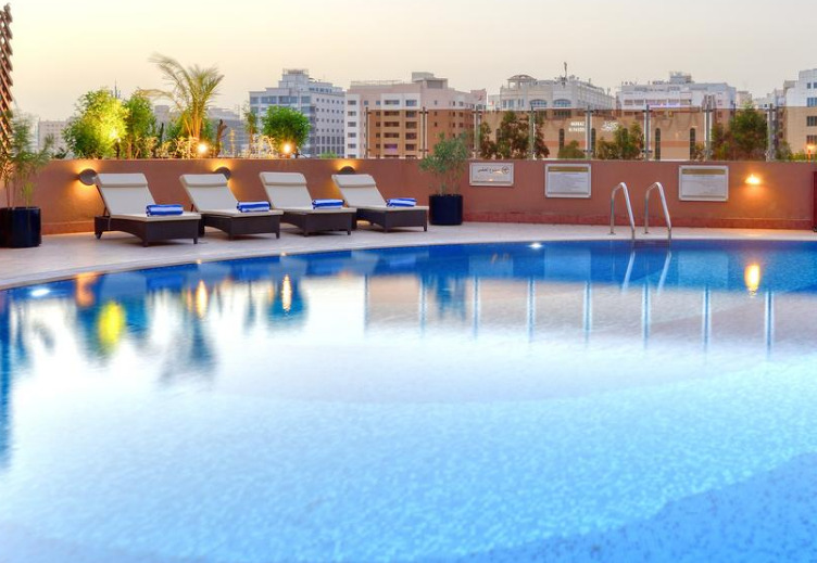 Majestic Retreat होटल 4*